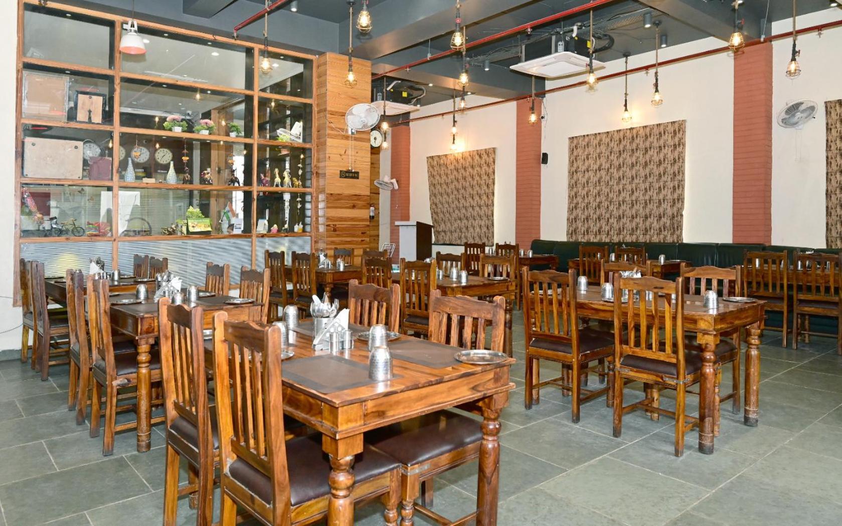 Hotel Rr 62-Jaipur City Centre Hotel Экстерьер фото