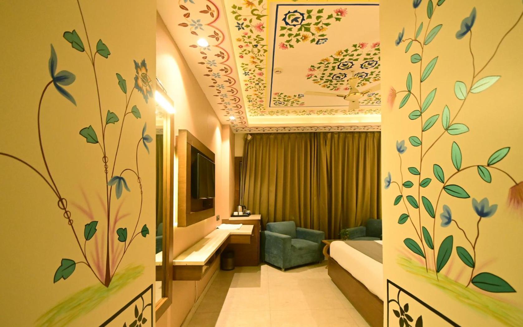 Hotel Rr 62-Jaipur City Centre Hotel Экстерьер фото
