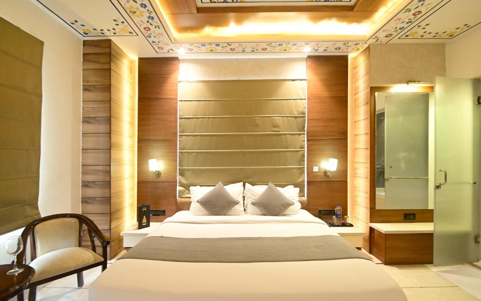 Hotel Rr 62-Jaipur City Centre Hotel Экстерьер фото