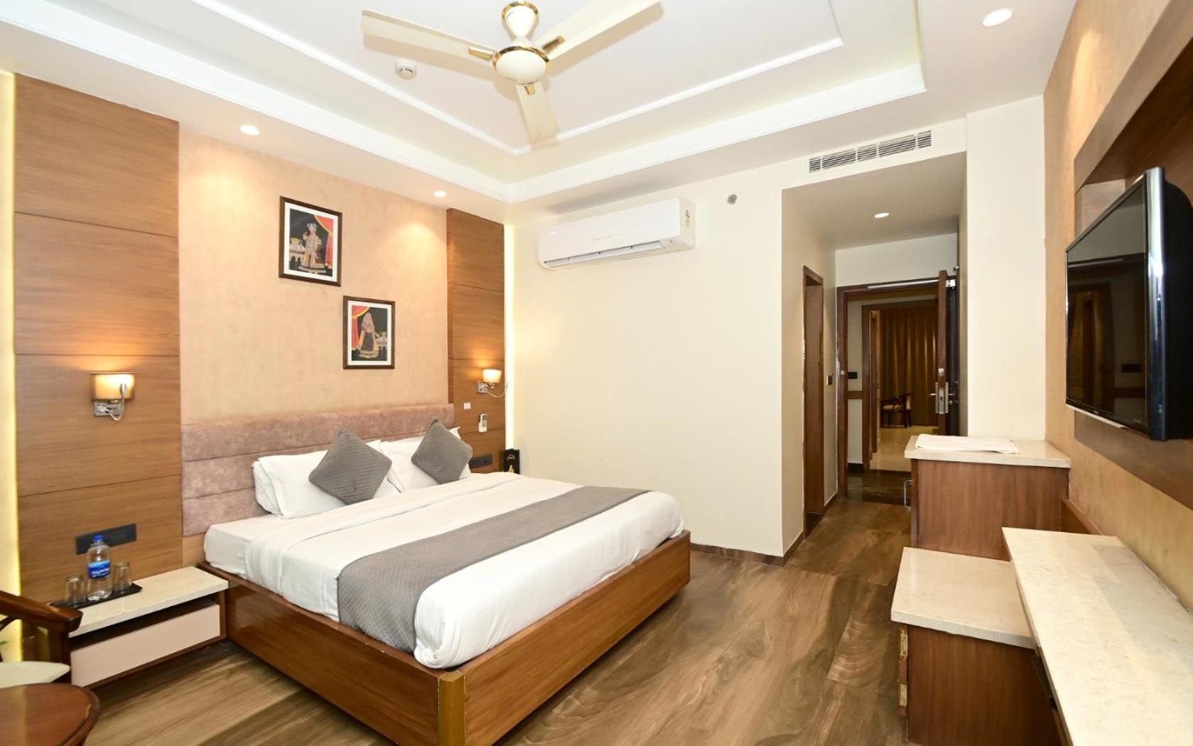 Hotel Rr 62-Jaipur City Centre Hotel Экстерьер фото