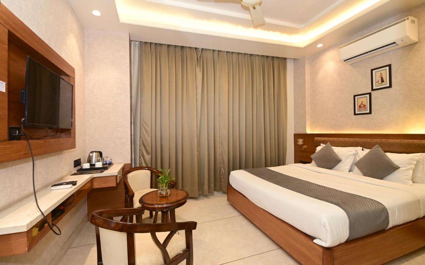 Hotel Rr 62-Jaipur City Centre Hotel Экстерьер фото