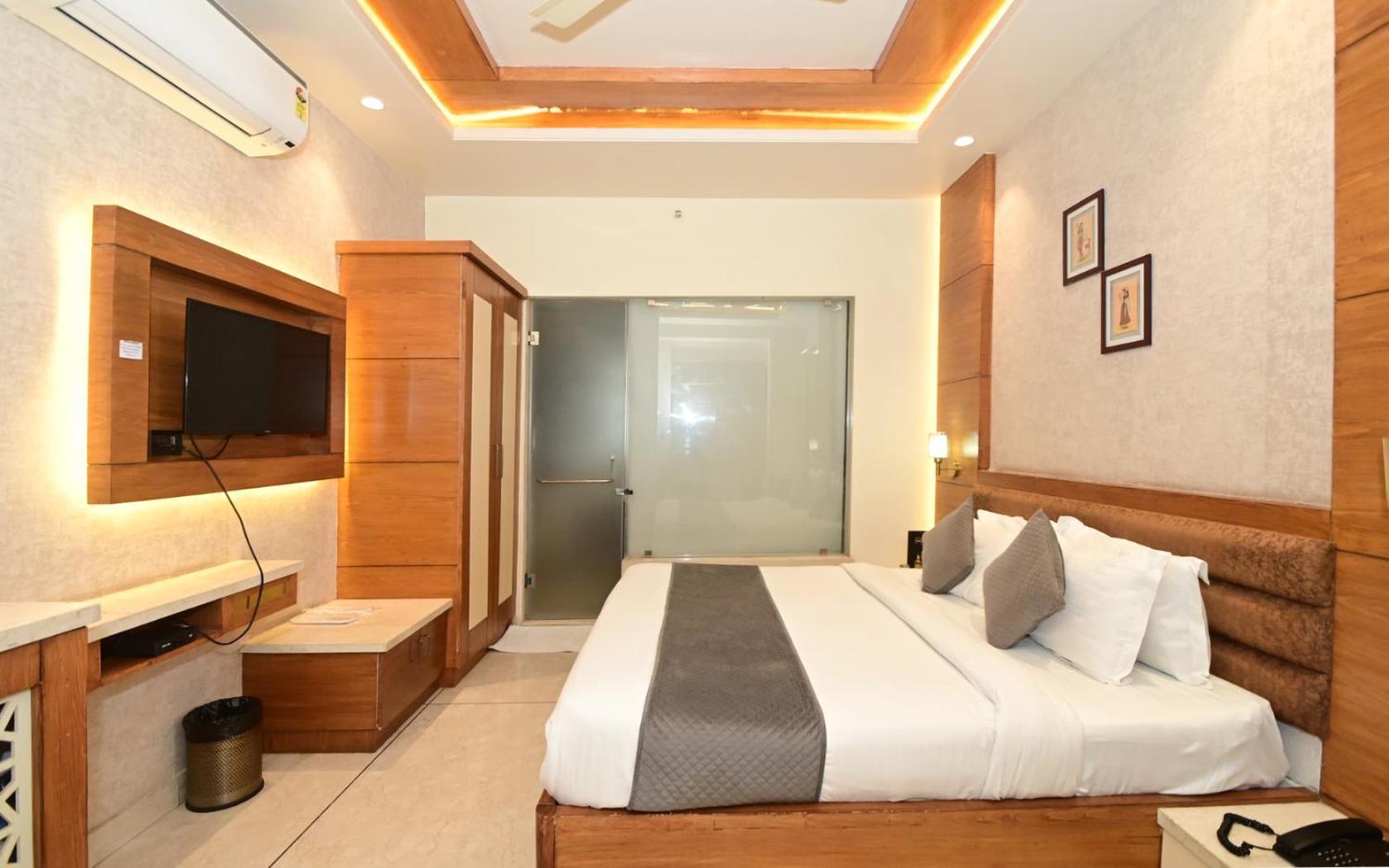 Hotel Rr 62-Jaipur City Centre Hotel Экстерьер фото
