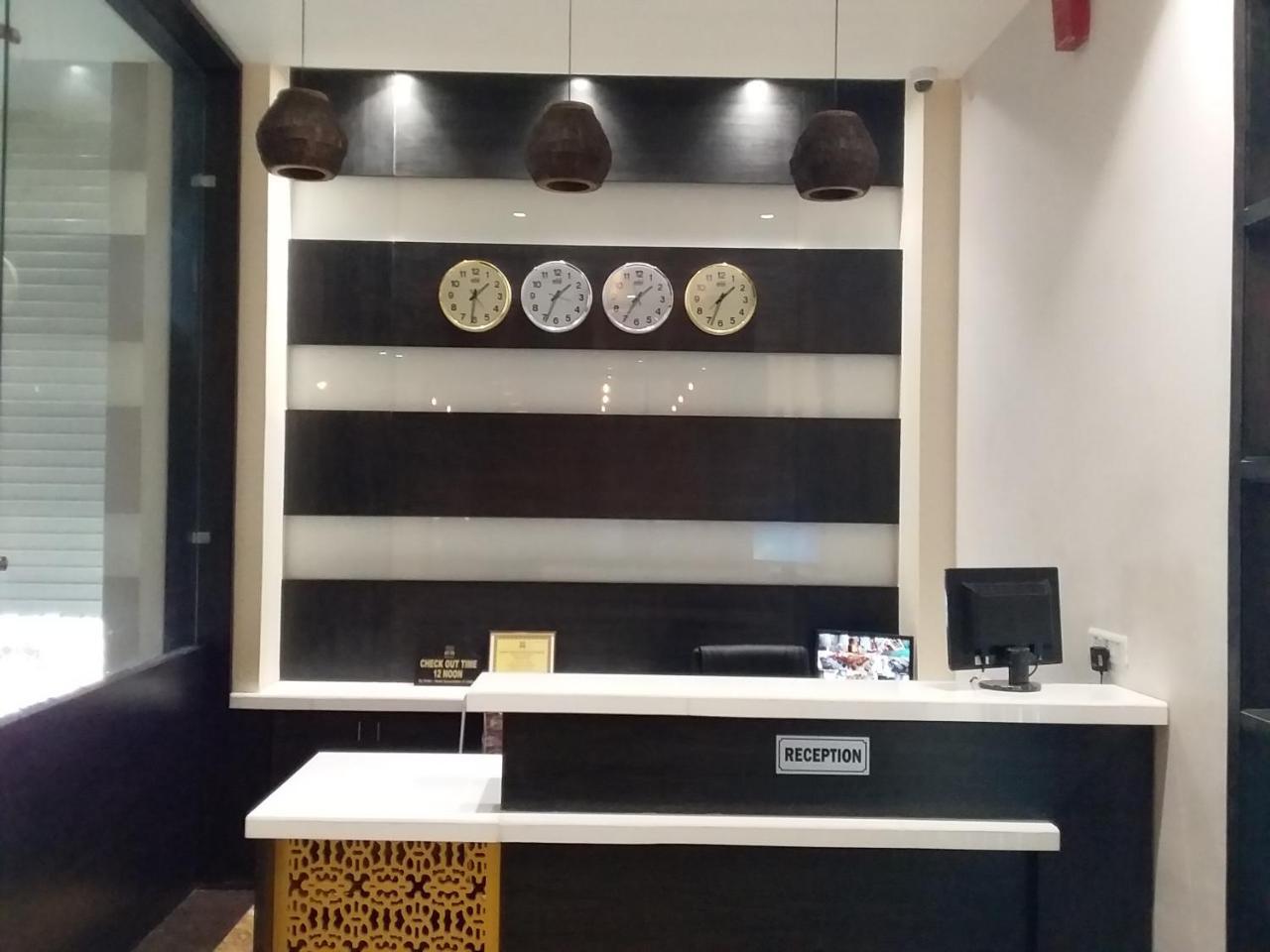 Hotel Rr 62-Jaipur City Centre Hotel Экстерьер фото